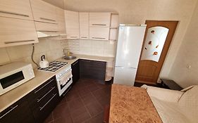 Apartment On Chornovola, 44